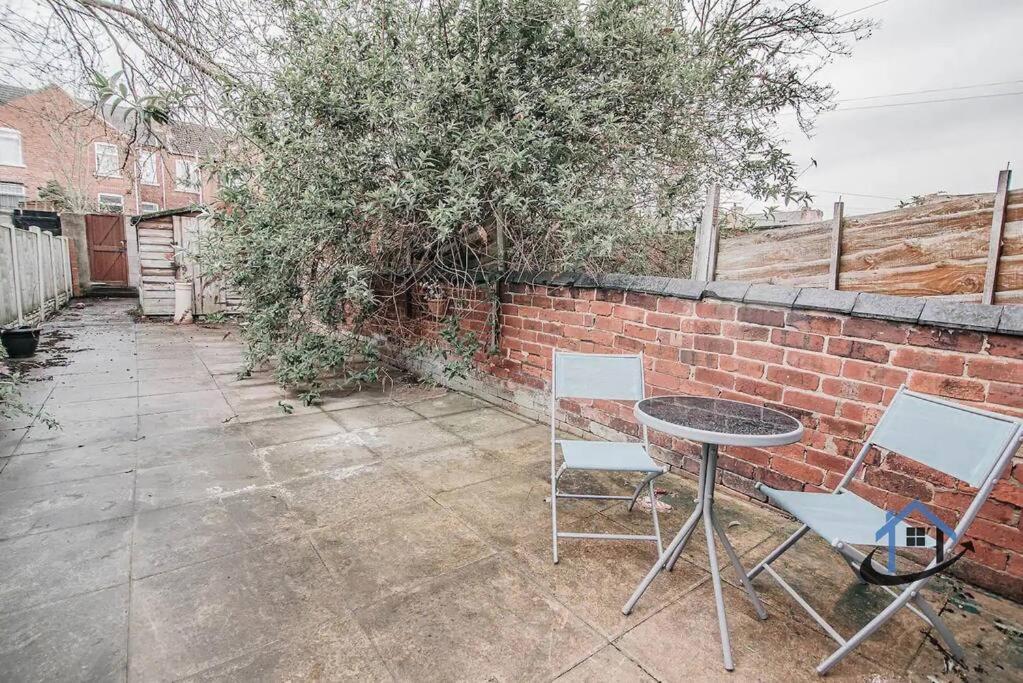 Villa Balby Casa Nr Doncaster Racecourse King Beds Street Parking Exterior foto